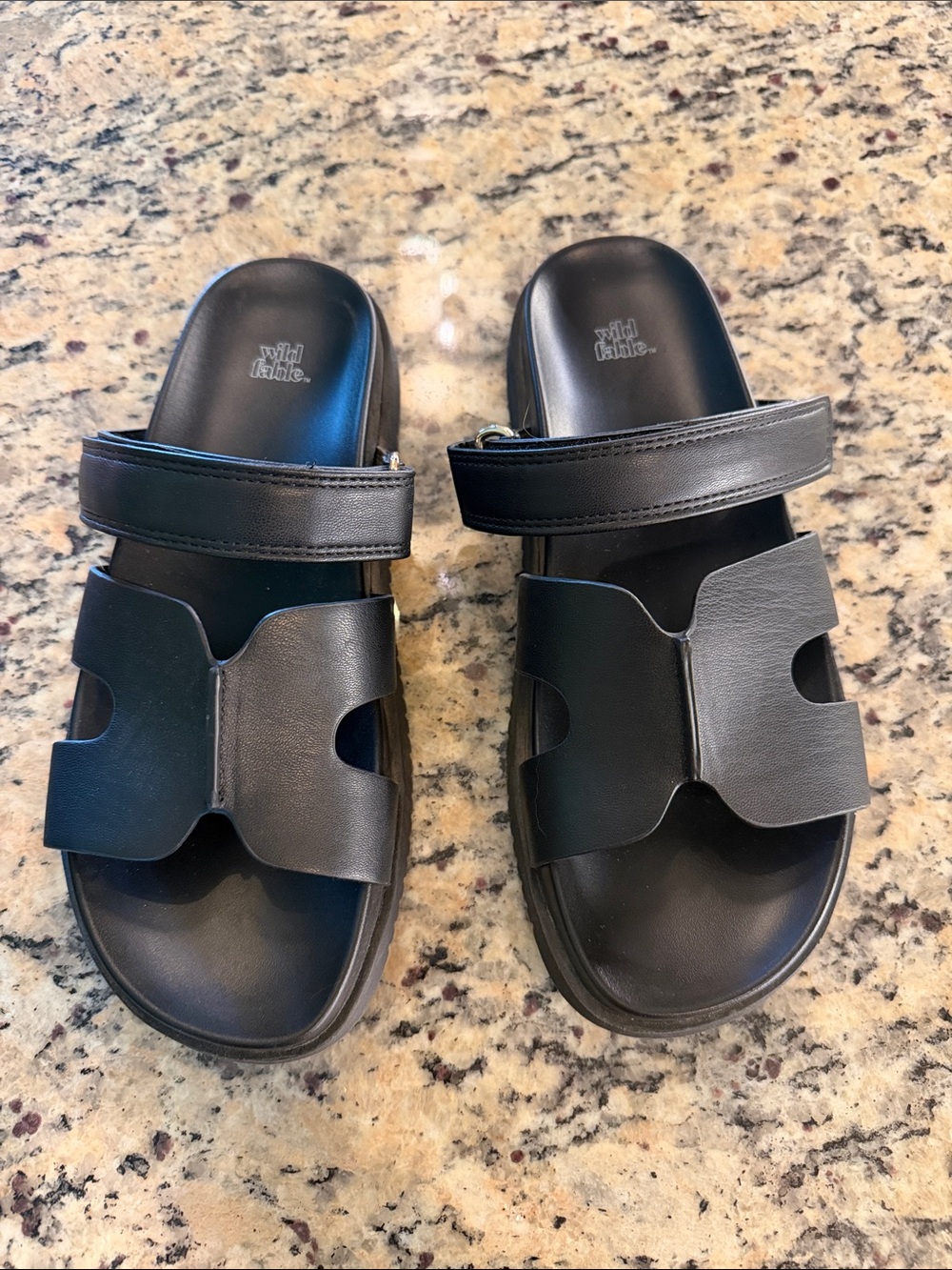 Wild Fable Black Sandals